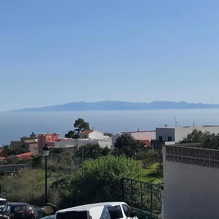 Bruno's House Terrace 2